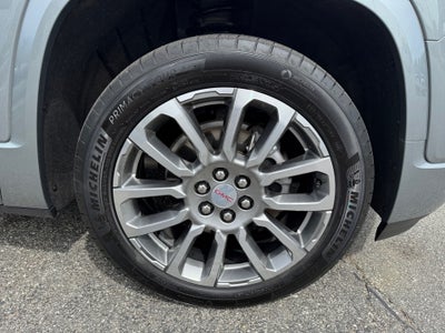 2023 GMC Acadia AWD Denali