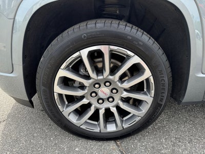 2023 GMC Acadia AWD Denali