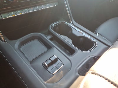 2025 GMC Sierra 2500HD 4WD Crew Cab Standard Bed AT4X