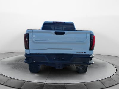 2025 GMC Sierra 2500HD 4WD Crew Cab Standard Bed AT4X