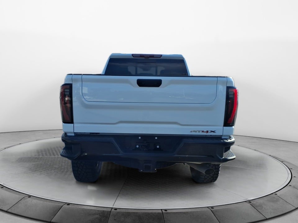 2025 GMC Sierra 2500HD 4WD Crew Cab Standard Bed AT4X
