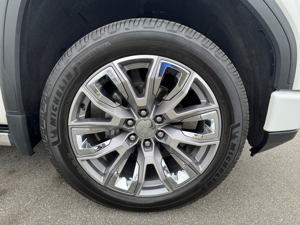 2023 GMC Sierra 1500 4WD Crew Cab Short Box Denali