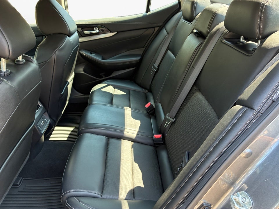 2020 Nissan Maxima SL