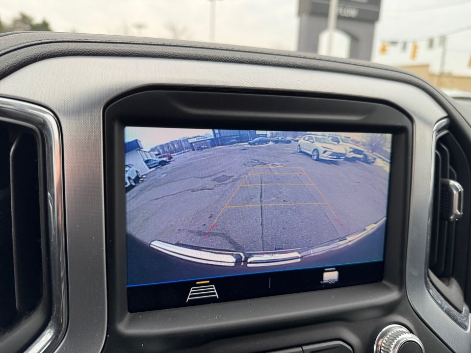 2021 GMC Sierra 1500 4WD Crew Cab Short Box SLE