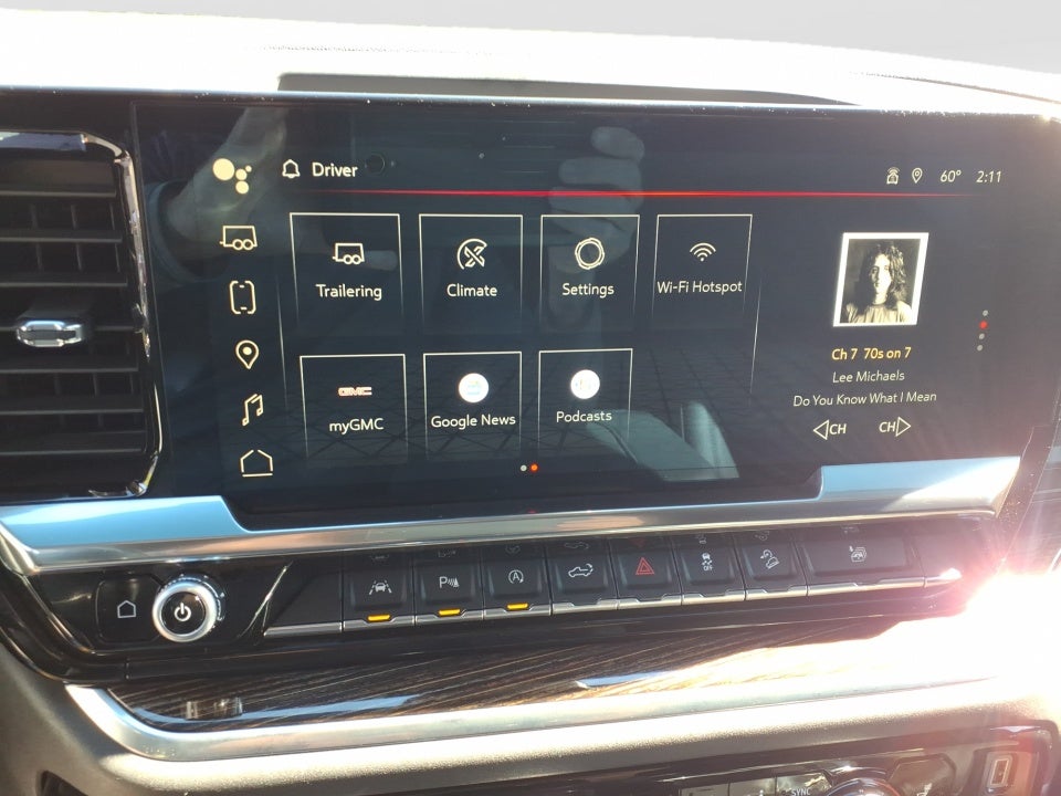 2022 GMC Sierra 1500 4WD Crew Cab Short Box Elevation