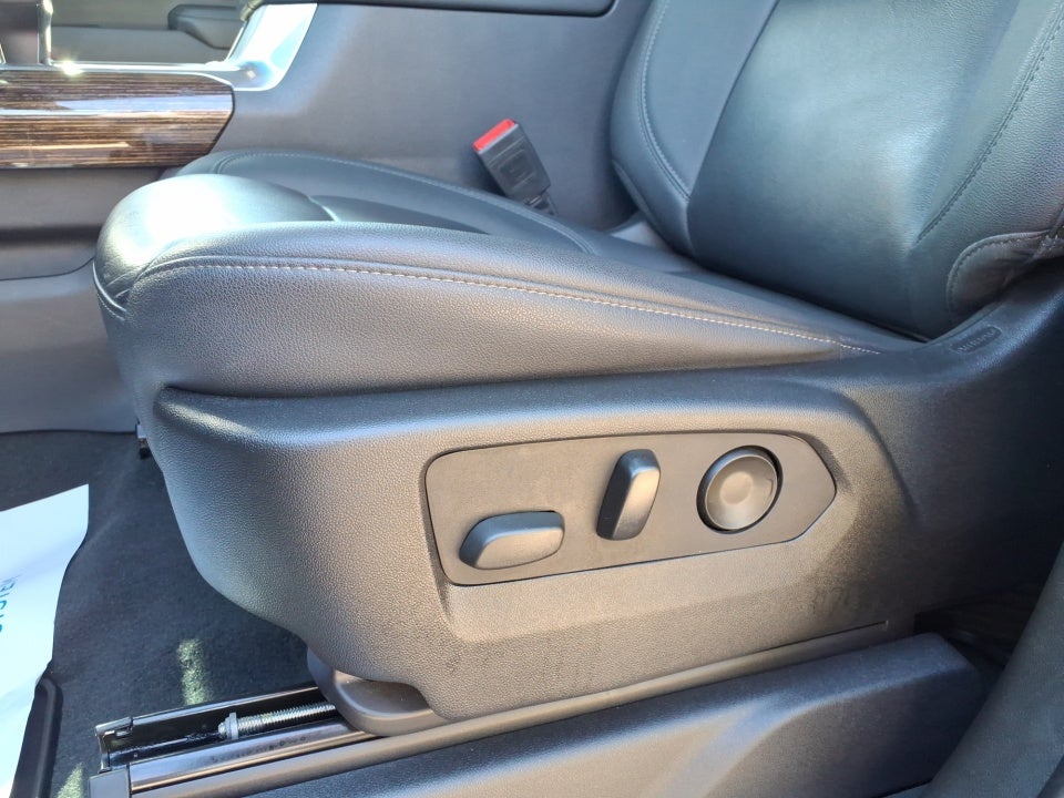 2022 GMC Sierra 1500 4WD Crew Cab Short Box Elevation