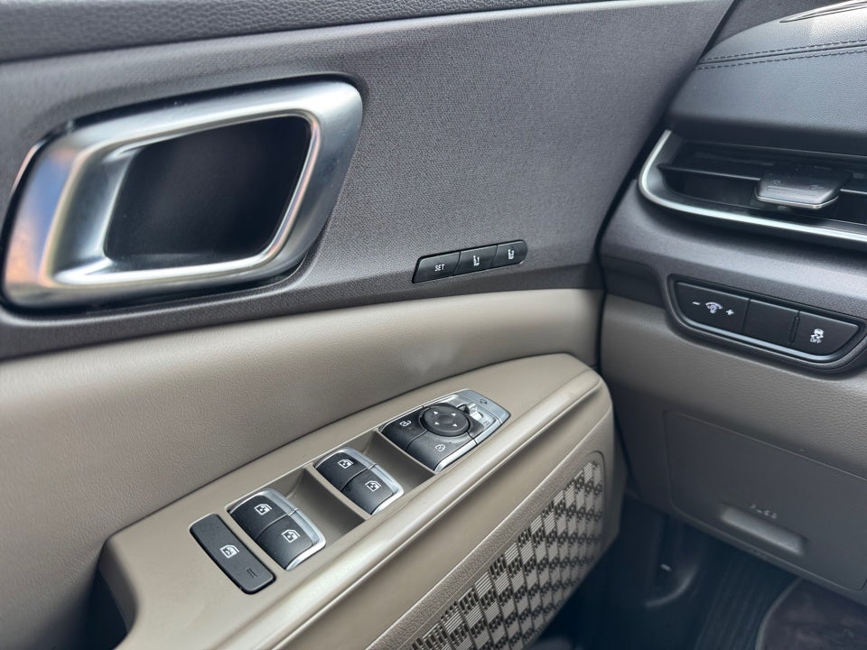 2025 Kia Carnival MPV EX