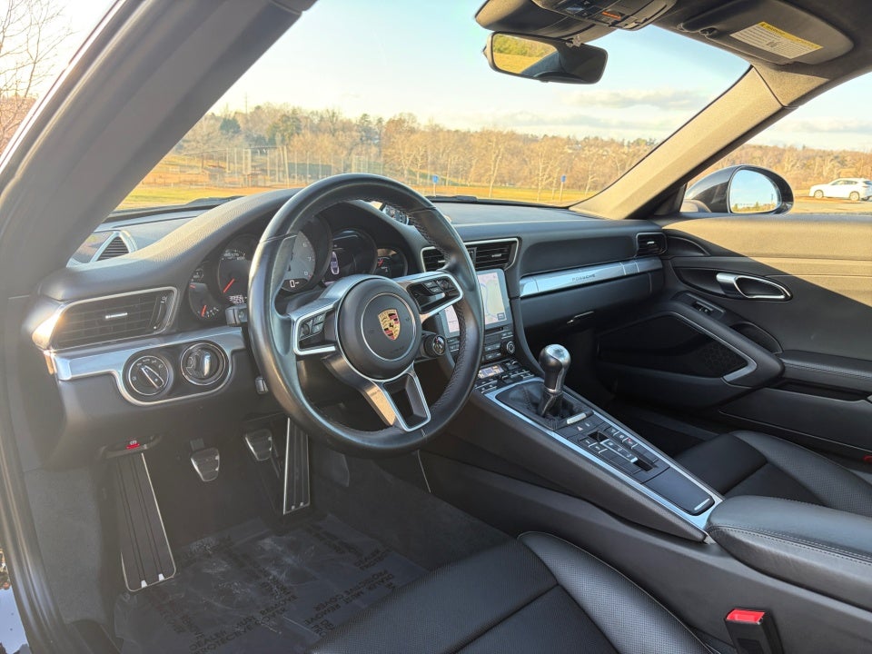 2017 Porsche 911 Carrera S