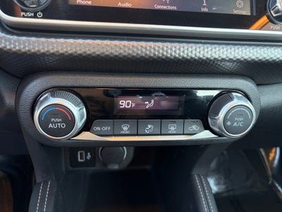 2020 Nissan Kicks SV Xtronic CVT