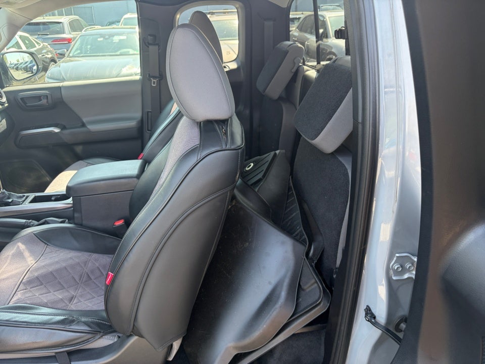 2021 Toyota Tacoma SR5 V6