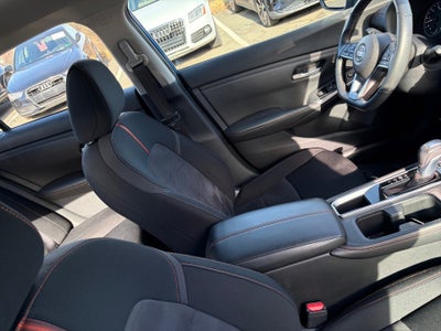 2022 Nissan Sentra SR Xtronic CVT
