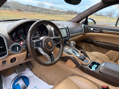 2015 Porsche Cayenne Turbo