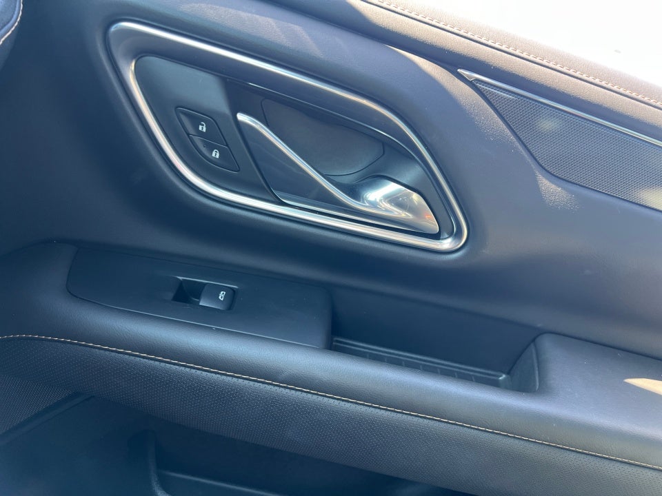 2024 GMC Yukon 4WD AT4