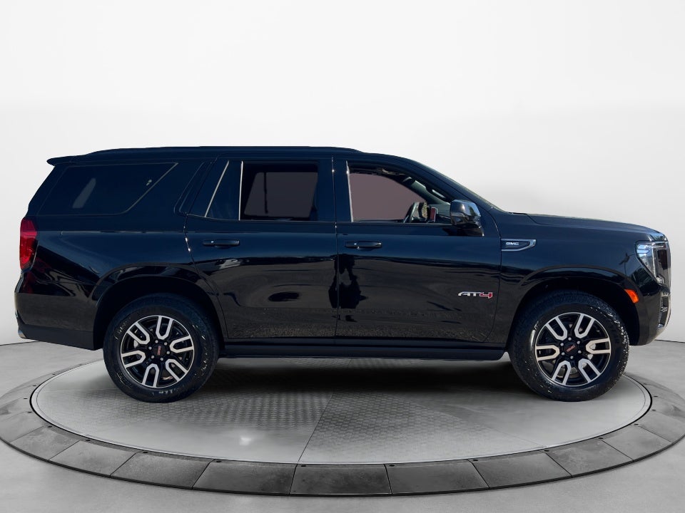 2024 GMC Yukon 4WD AT4