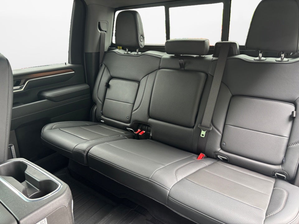 2025 GMC Sierra 3500HD Denali