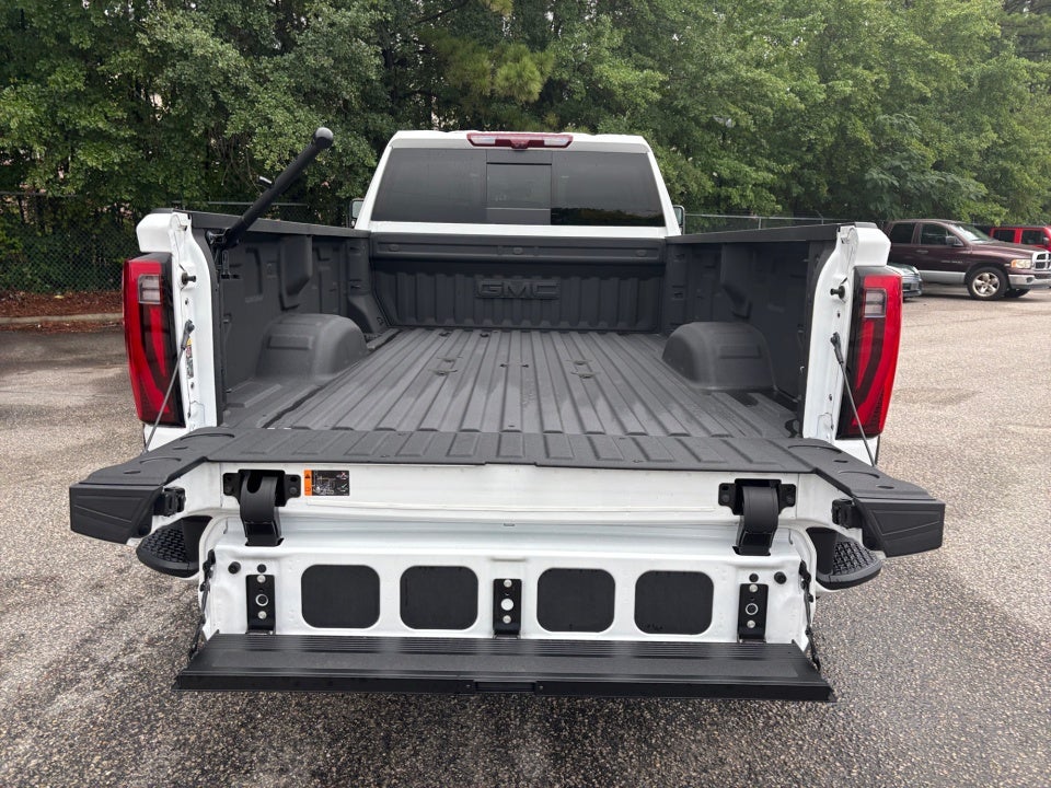 2025 GMC Sierra 3500HD Denali