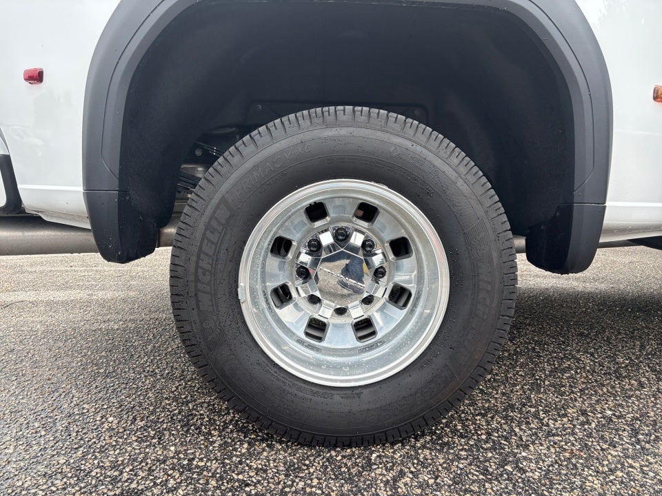 2025 GMC Sierra 3500HD Denali