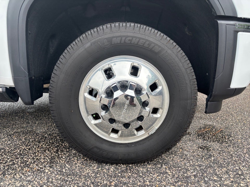 2025 GMC Sierra 3500HD Denali