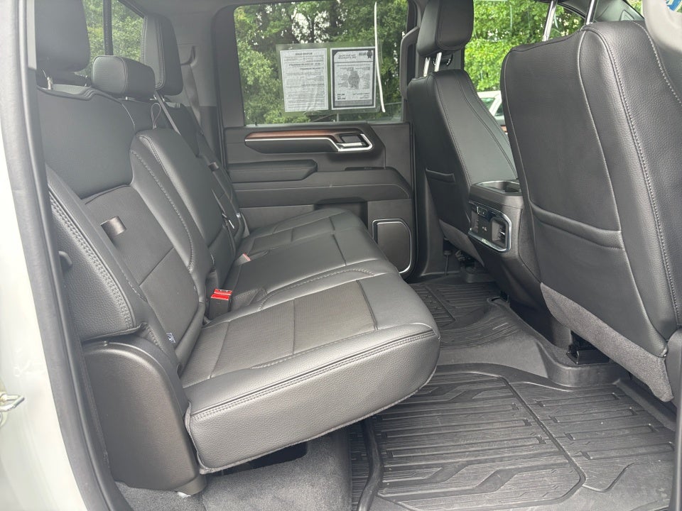 2025 GMC Sierra 3500HD Denali