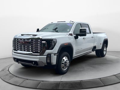 2025 GMC Sierra 3500HD Denali