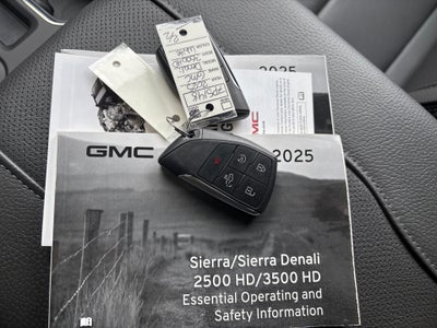 2025 GMC Sierra 3500HD Denali