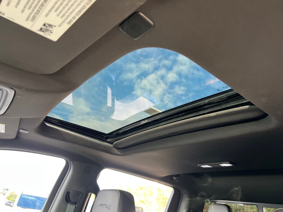 2021 GMC Sierra 1500 4WD Crew Cab Short Box AT4