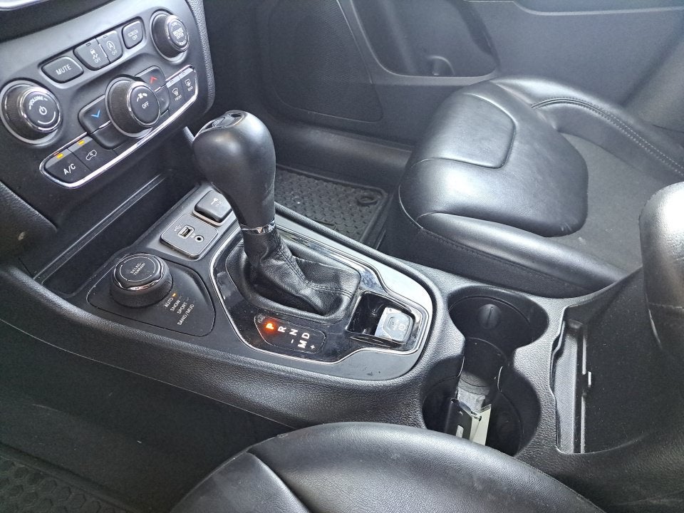 2019 Jeep Cherokee Altitude