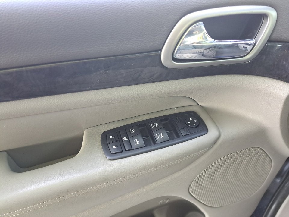 2012 Jeep Grand Cherokee Laredo