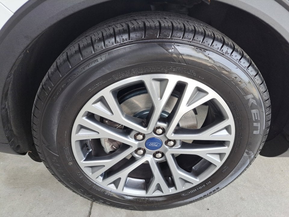 2021 Ford Escape SEL