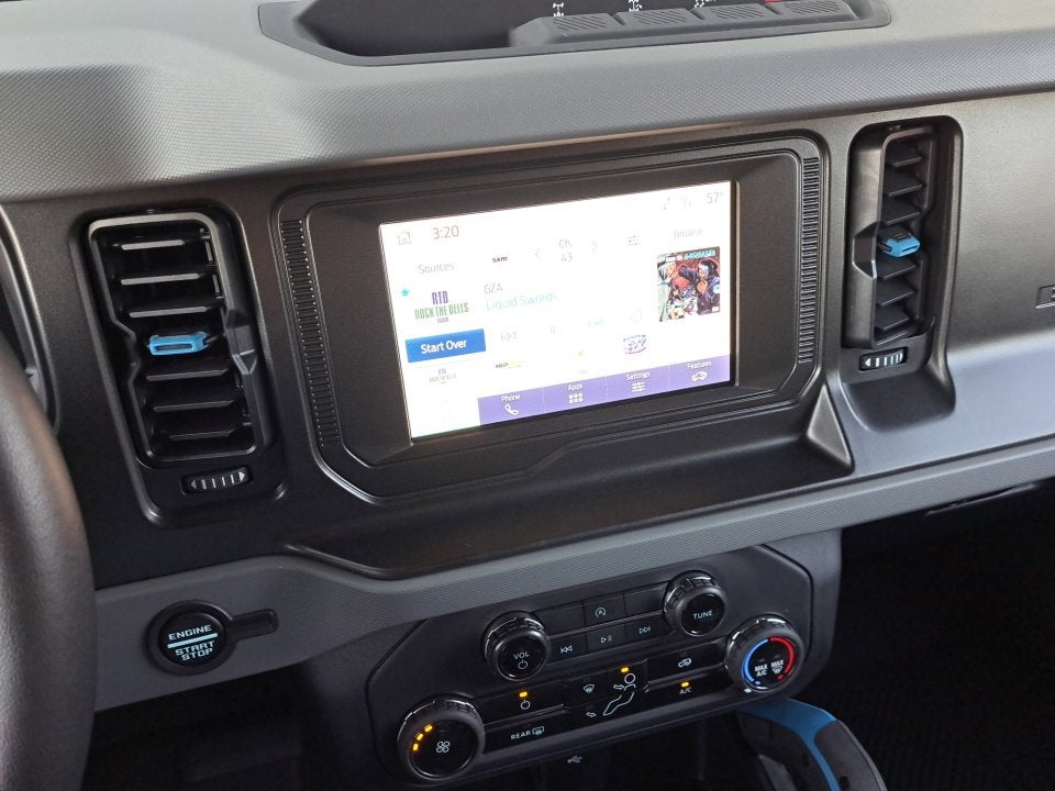 2023 Ford Bronco Base