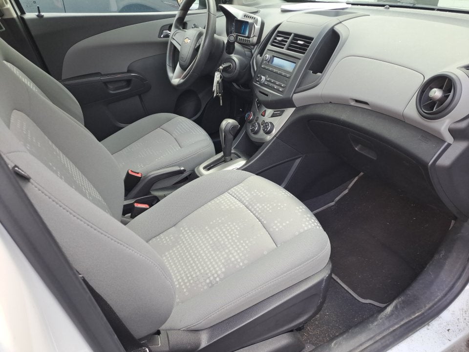 2013 Chevrolet Sonic LS