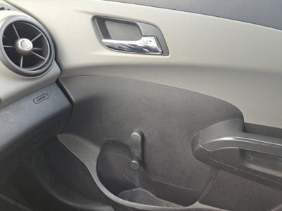 2013 Chevrolet Sonic LS