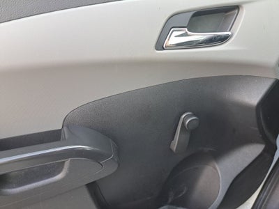 2013 Chevrolet Sonic LS