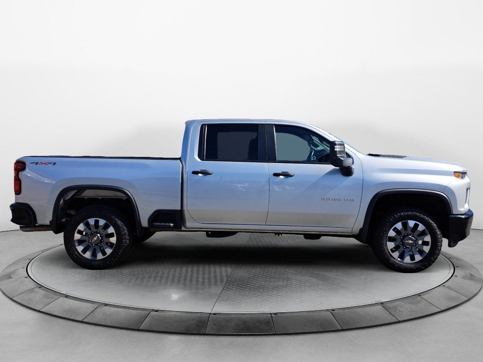 2022 Chevrolet Silverado 2500 HD Custom