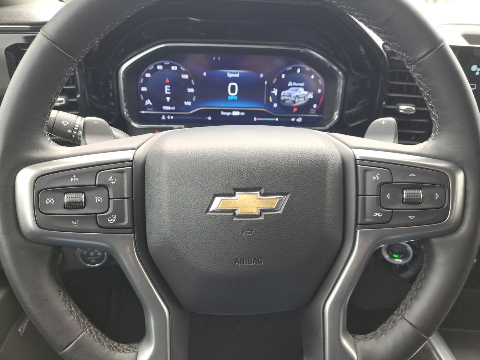 2025 Chevrolet Silverado 1500 LTZ