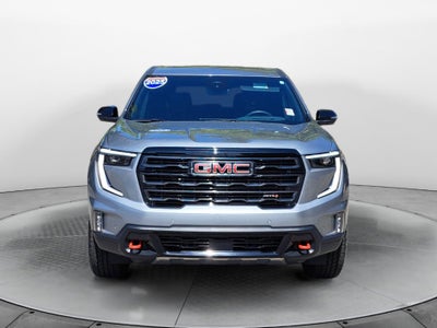 2025 GMC Acadia AT4