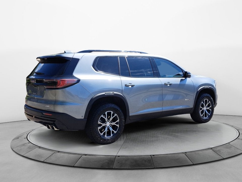 2025 GMC Acadia AT4