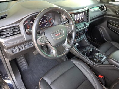 2022 GMC Acadia AT4