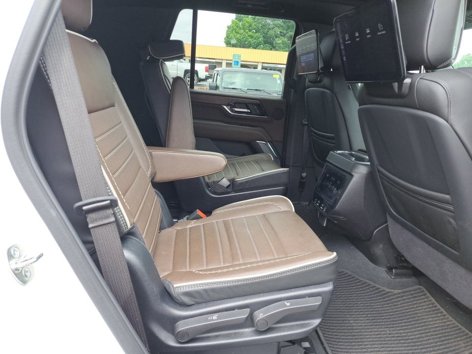 2025 GMC Yukon Denali Ultimate