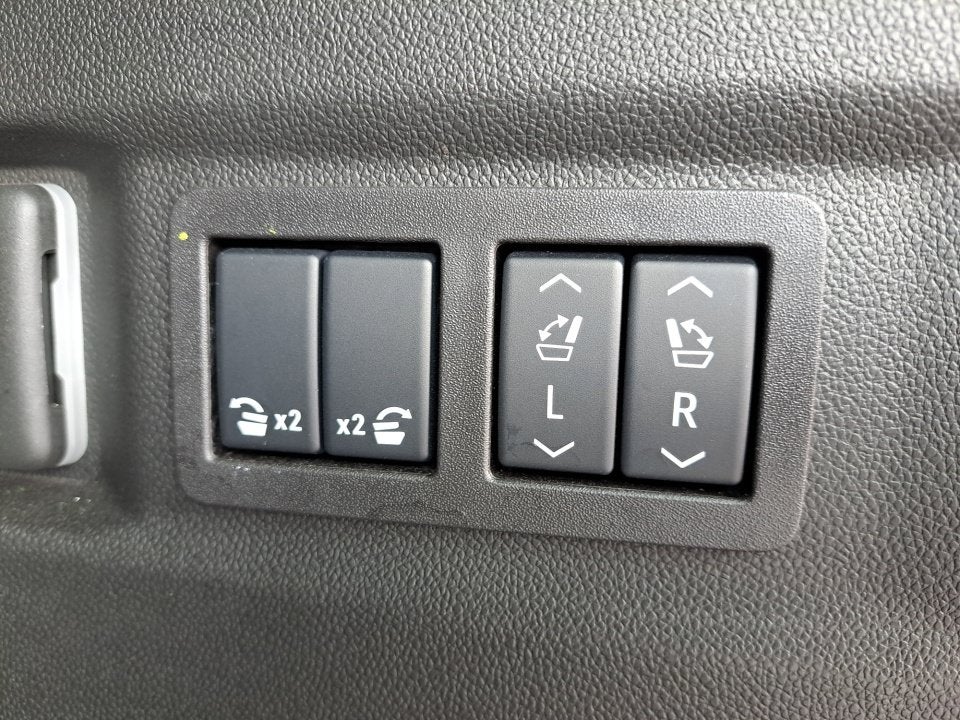 2025 GMC Yukon Denali Ultimate
