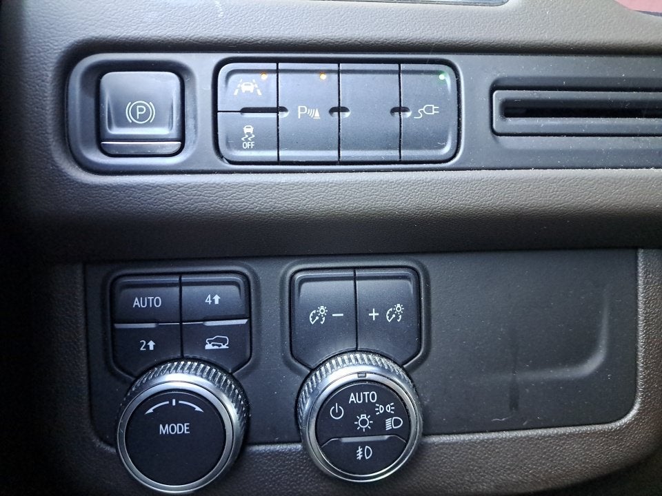 2022 GMC Yukon XL SLE