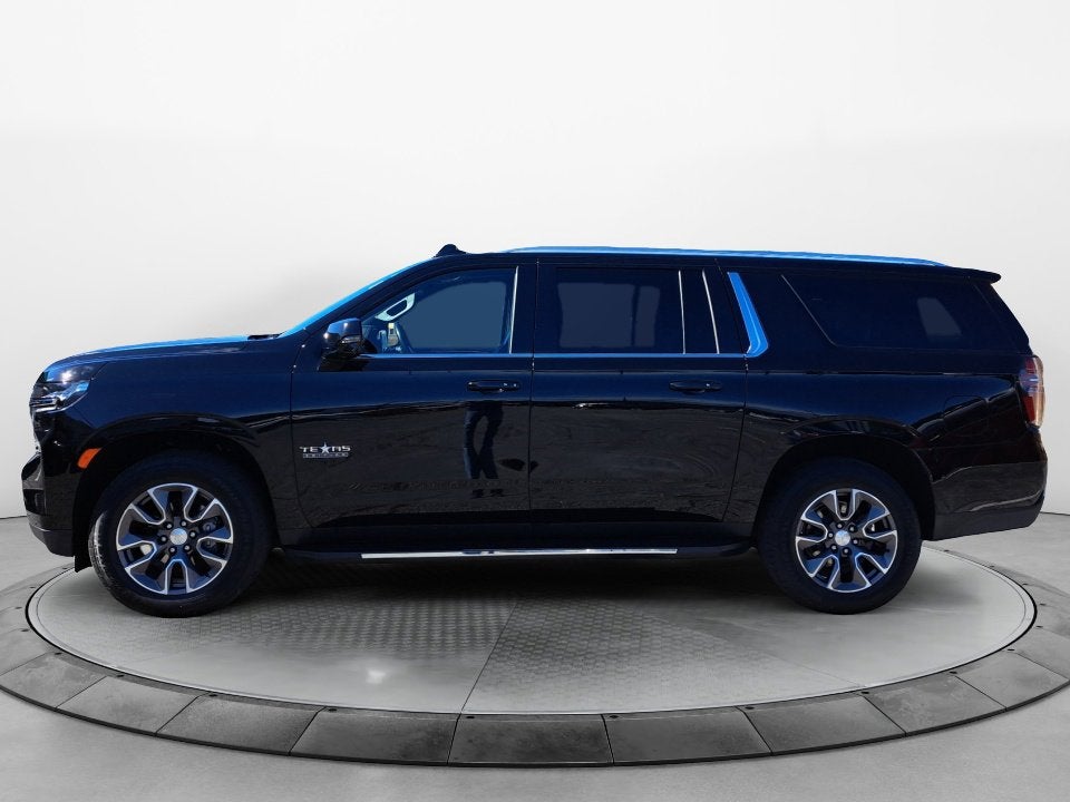 2022 Chevrolet Suburban LT
