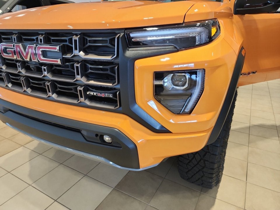 2025 GMC Canyon AT4