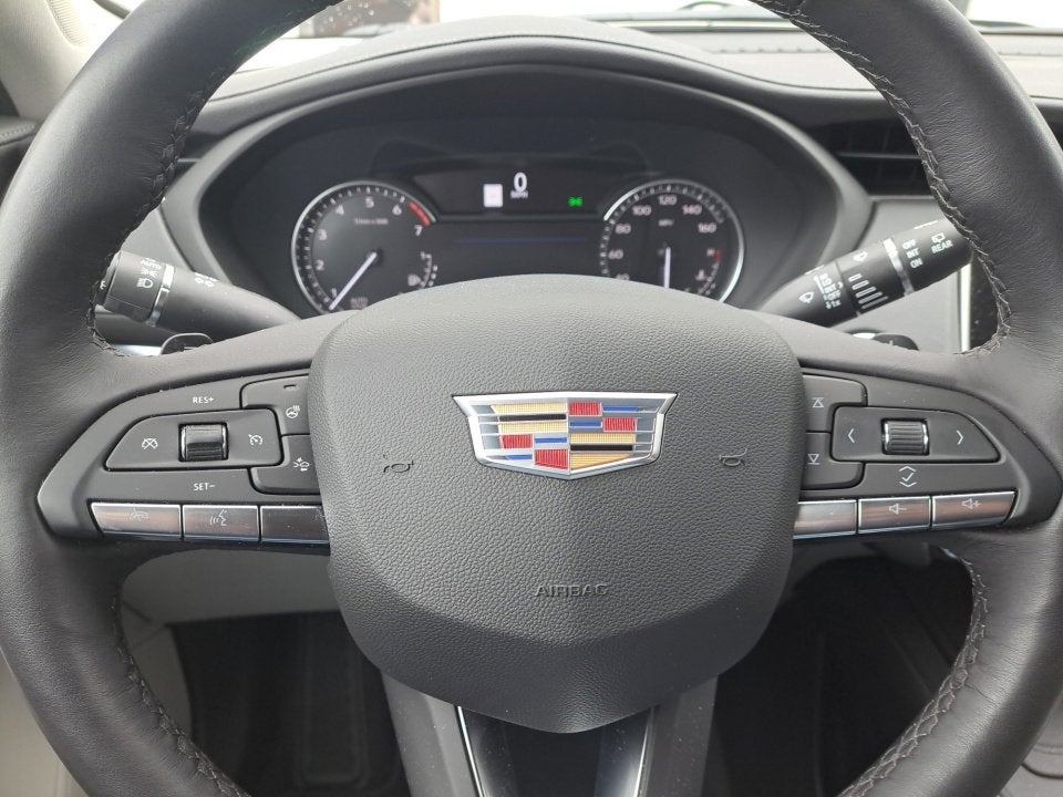 2023 Cadillac XT4 Luxury