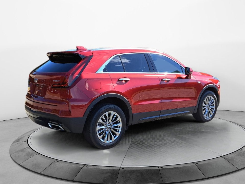 2025 Cadillac XT4 Premium Luxury