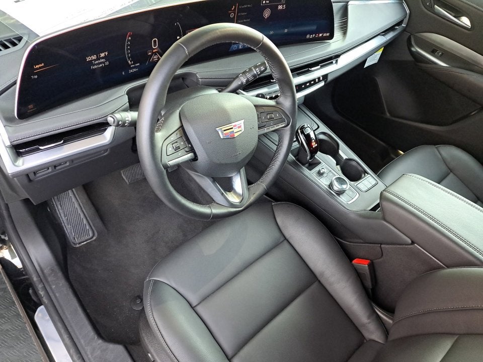 2025 Cadillac XT4 Premium Luxury