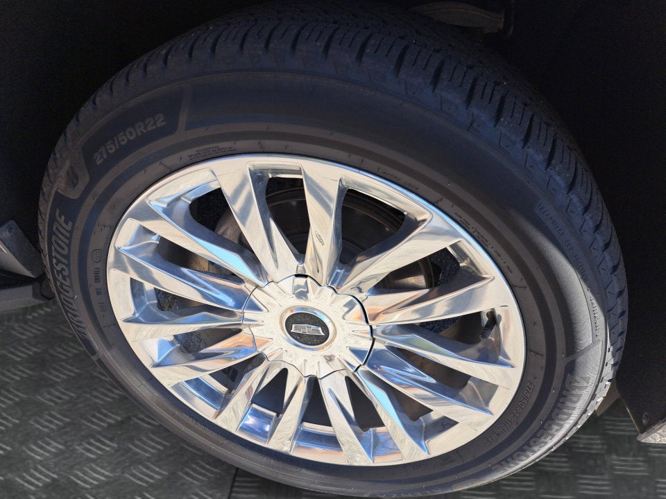 2022 Cadillac Escalade Premium Luxury