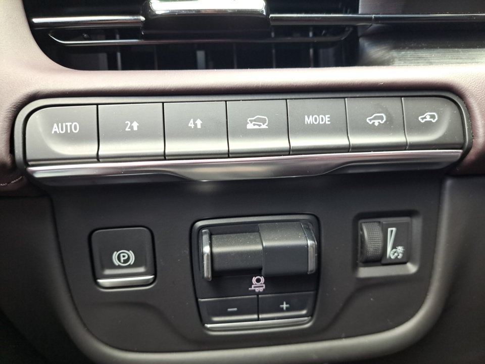 2024 Cadillac Escalade Sport Platinum