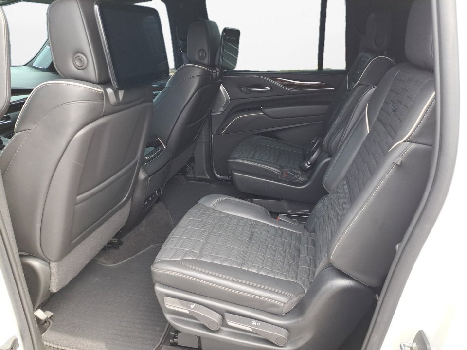 2022 Cadillac Escalade ESV Premium Luxury Platinum