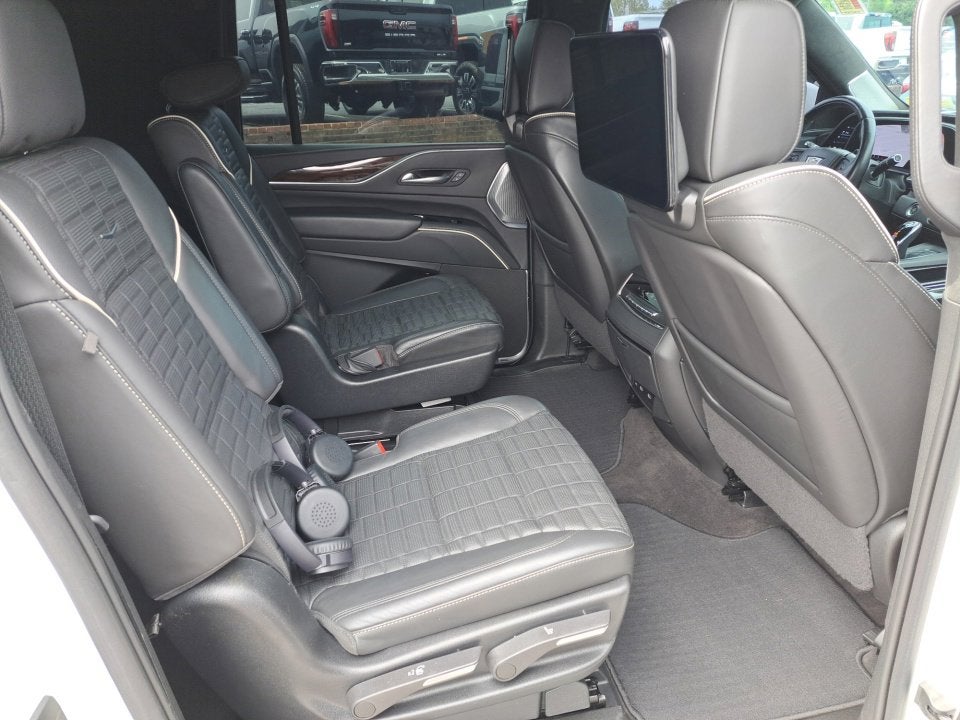 2022 Cadillac Escalade ESV Premium Luxury Platinum